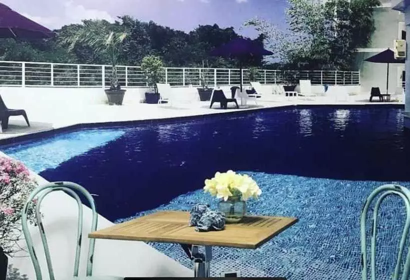 Vista Marina Residence