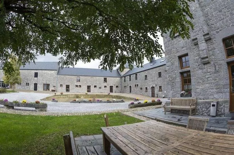 B&b Ferme Château De Laneffe