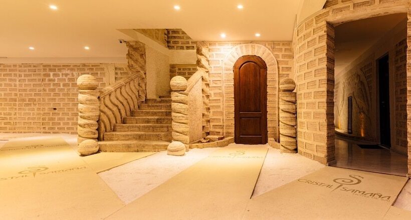 هتل Cristal Samaña