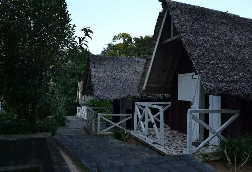 هتل Forêt Australe