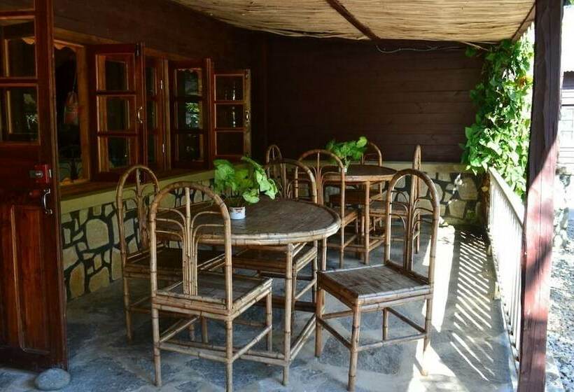 هتل Forêt Australe