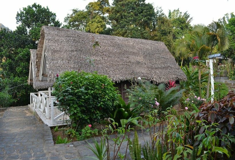 هتل Forêt Australe