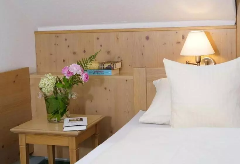 Hotelli Garni Christl