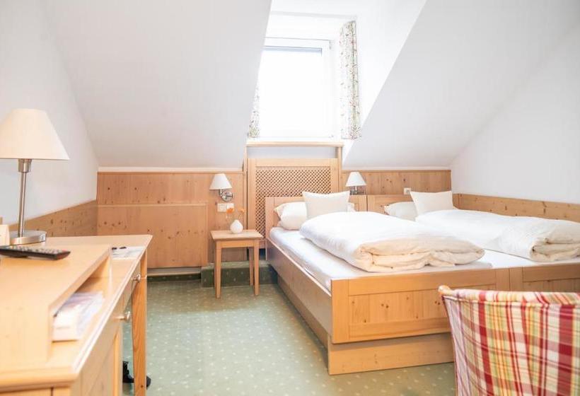 בית מלון כפרי Garni Christl