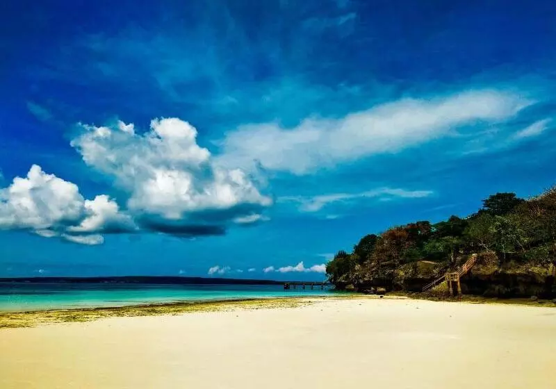 Hotelli Nirwana Buton Villa