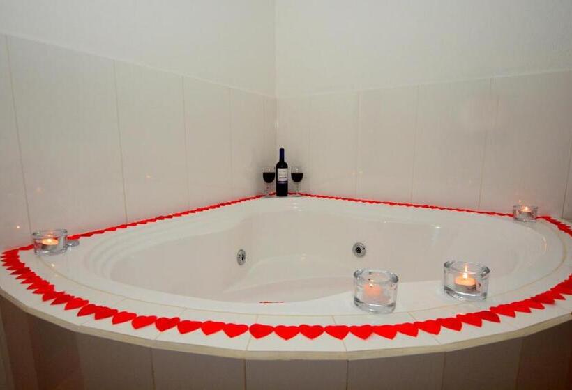 Otel Pousada Cantinho Colibri