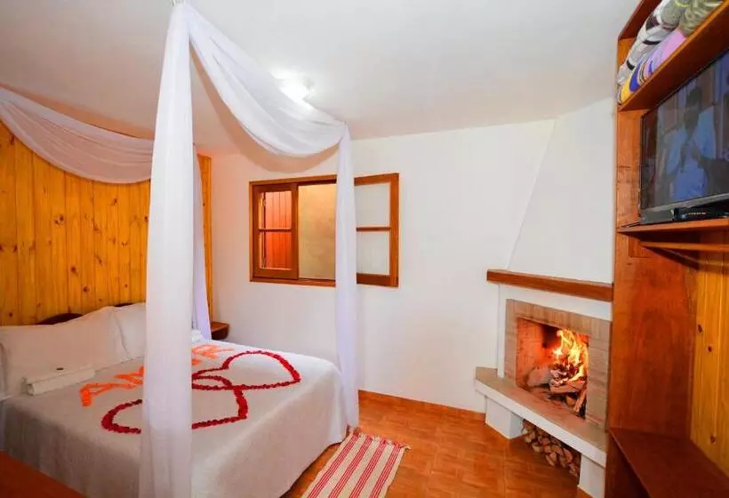 Hotelli Pousada Cantinho Colibri