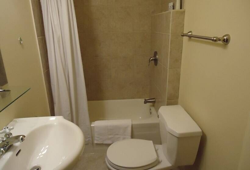 پانسیون Bond Guest House