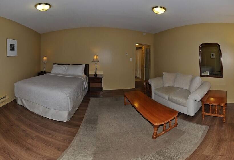 پانسیون Bond Guest House