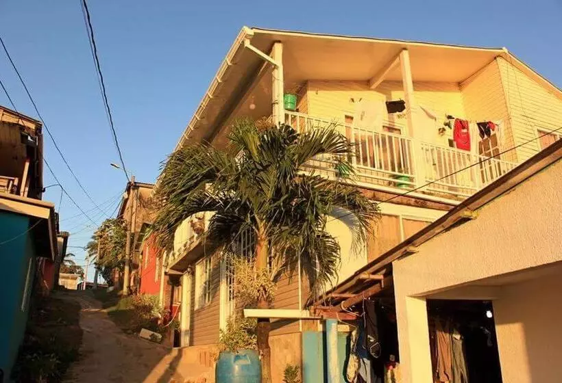 Majatalo Posada Nativa Atardecer Isleño