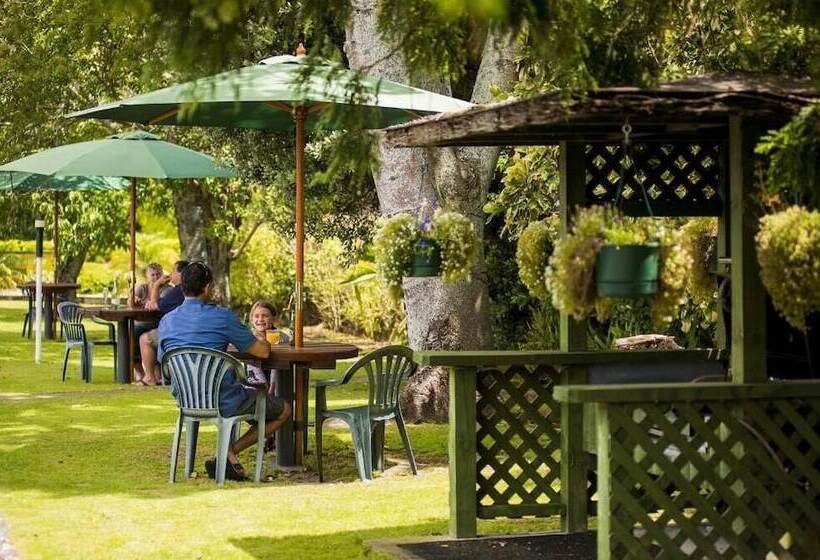 Travellers Inn Motel