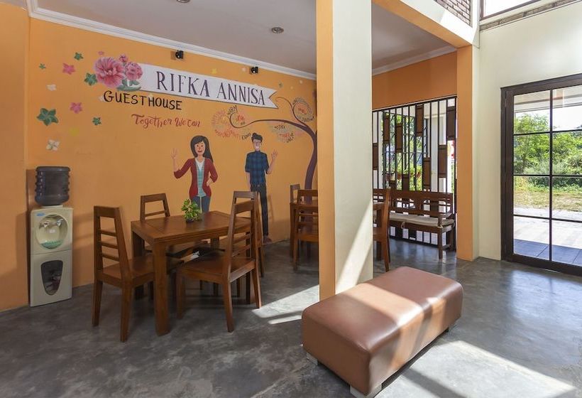 הוסטל Rifka Annisa Guesthouse Syariah