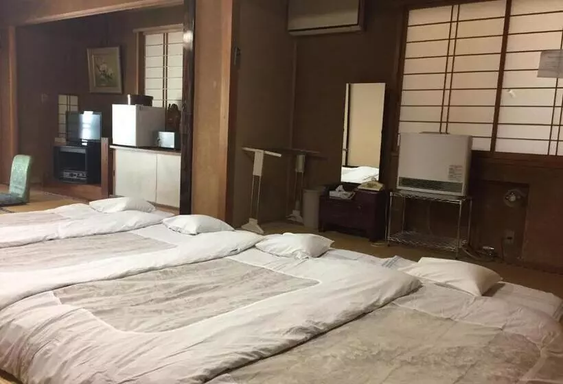 Daymaruya Ryokan