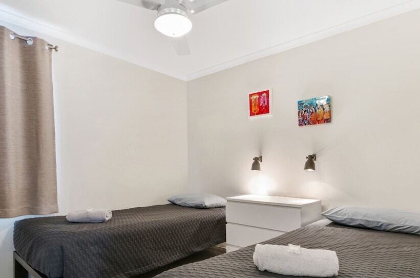 Отель Jurien Bay Tourist Park