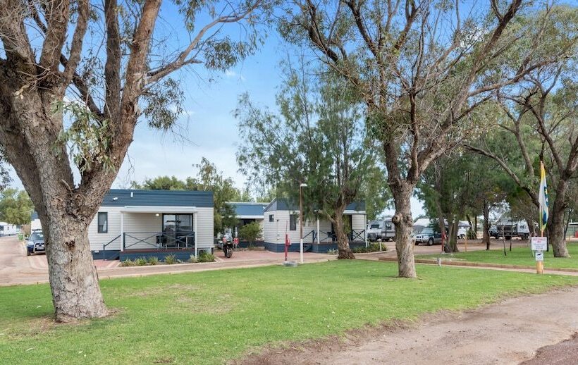 Отель Jurien Bay Tourist Park