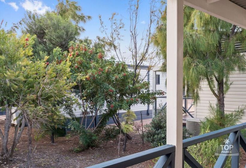 Отель Jurien Bay Tourist Park