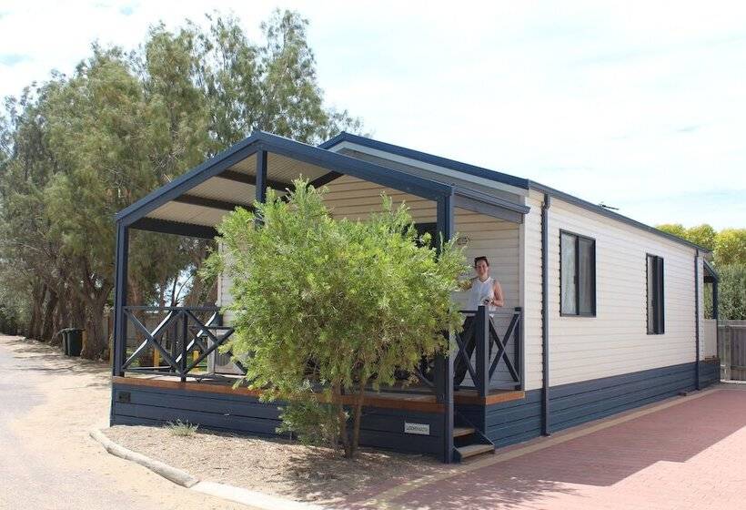 Отель Jurien Bay Tourist Park