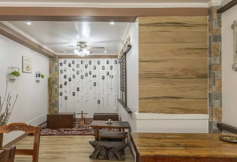 Hotelli Zen Rooms Coffeeswings Vigan