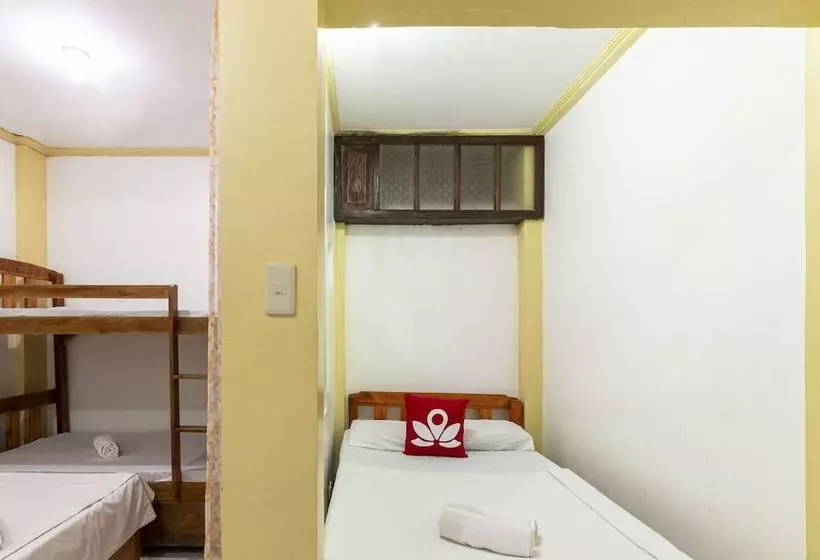 Hotelli Zen Rooms Coffeeswings Vigan