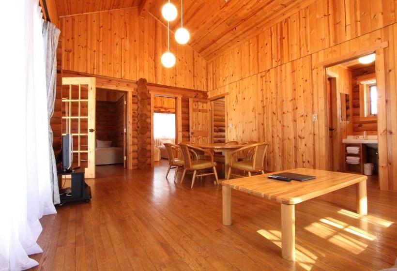 Holiday Villa Hotel & Resort Karuizawa