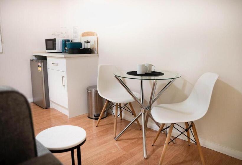 モーテル Adina Lodge Holiday Apartments