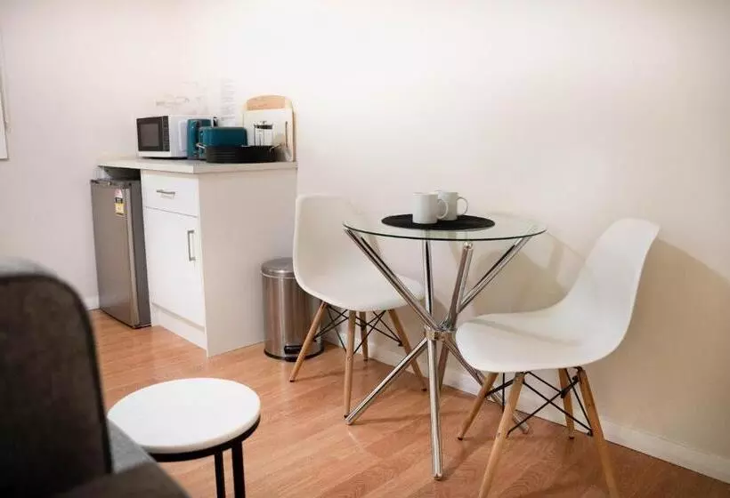モーテル Adina Lodge Holiday Apartments