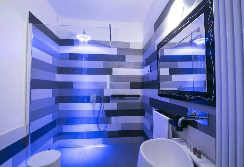 پانسیون Design&art Pie Elegant Rooms Near The Pantheon, Calm & Central Stay