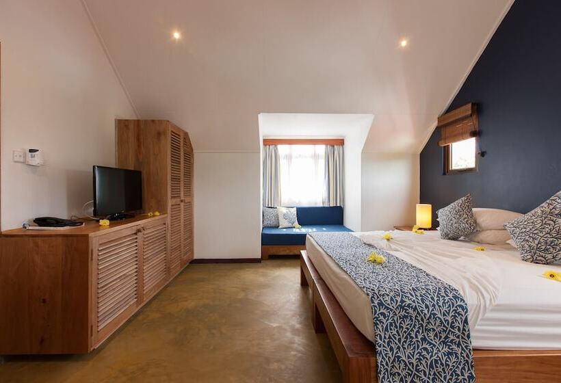 پانسیون L'hirondelle