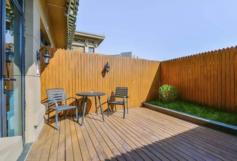 Center Hotel Xi’an Bell Tower