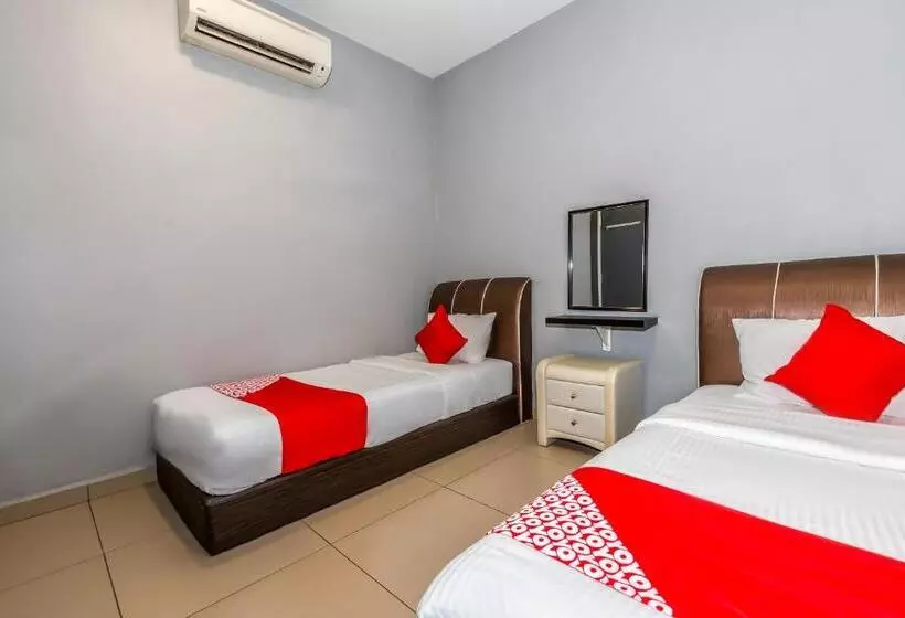 Ho Hotel By Oyo Rooms