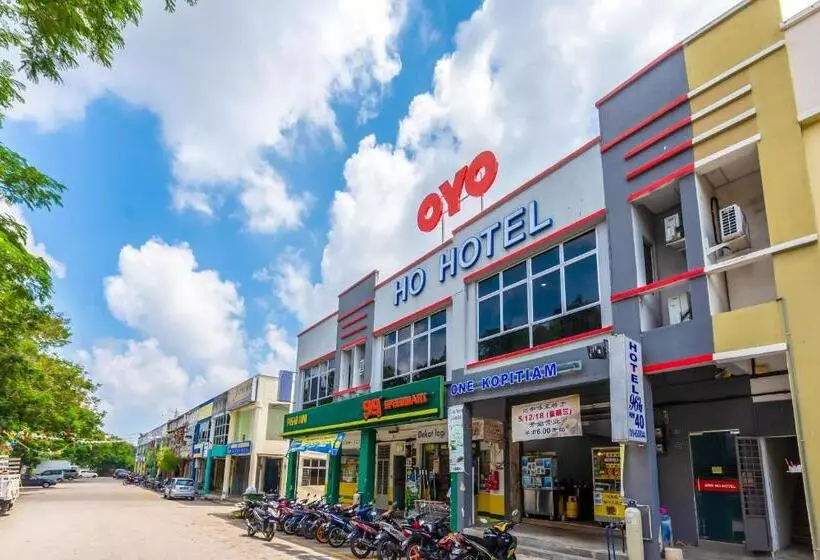 Ho Hotel By Oyo Rooms