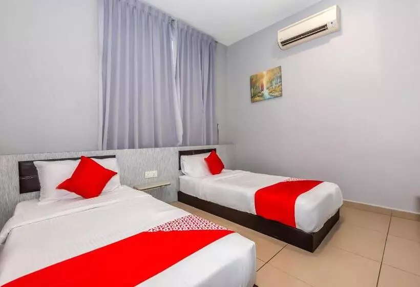 Ho Hotel By Oyo Rooms