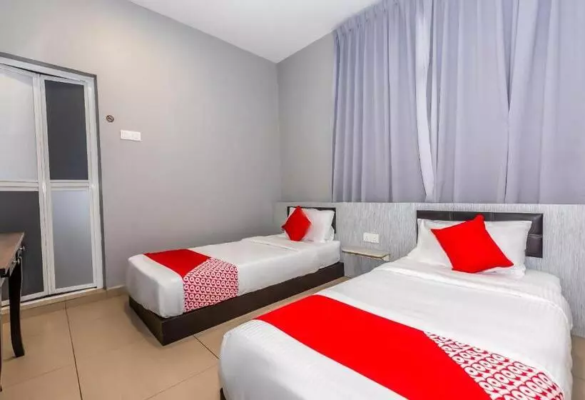 Ho Hotel By Oyo Rooms