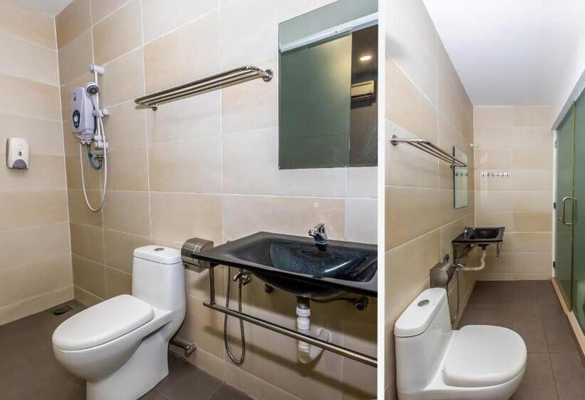 Ho Hotel By Oyo Rooms