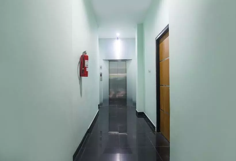 Hotelli Appartel Cempaka By Oyo Rooms