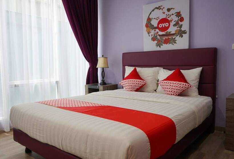 בית מלון כפרי Appartel Cempaka By Oyo Rooms