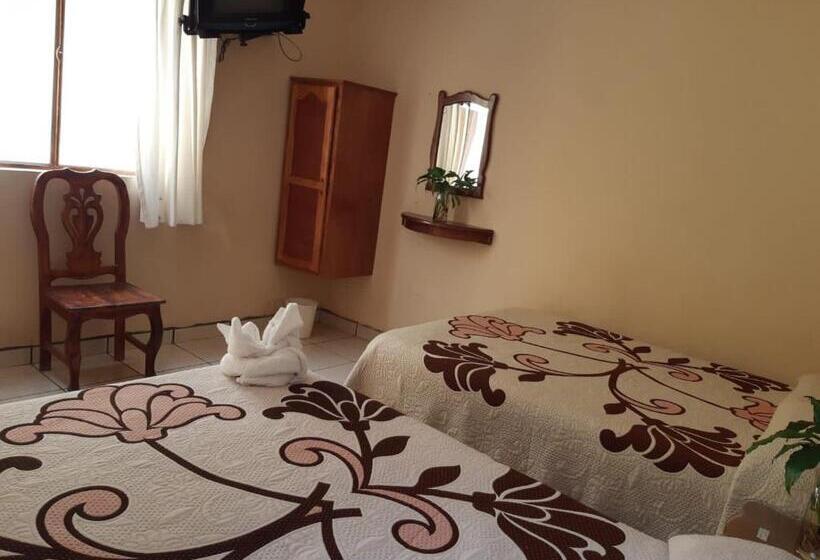 ホテル Camelinas Area Blanca