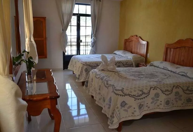 Hotelli Camelinas Area Blanca