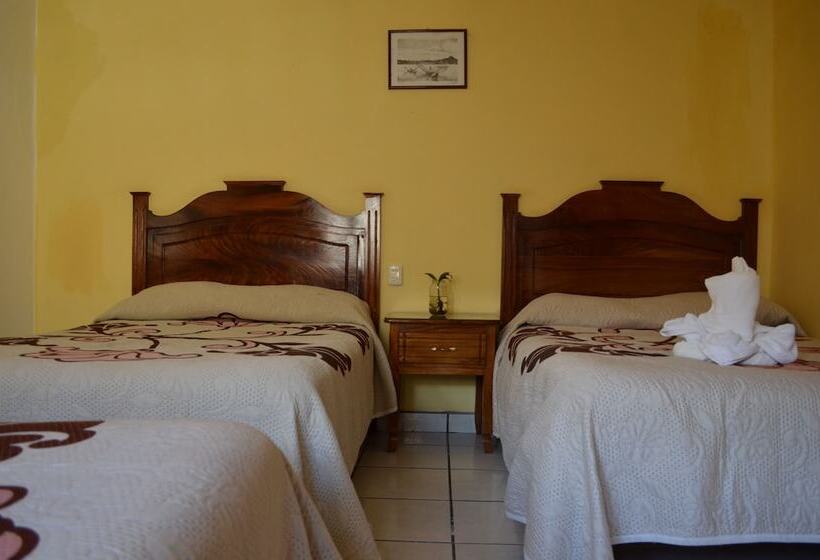 ホテル Camelinas Area Blanca