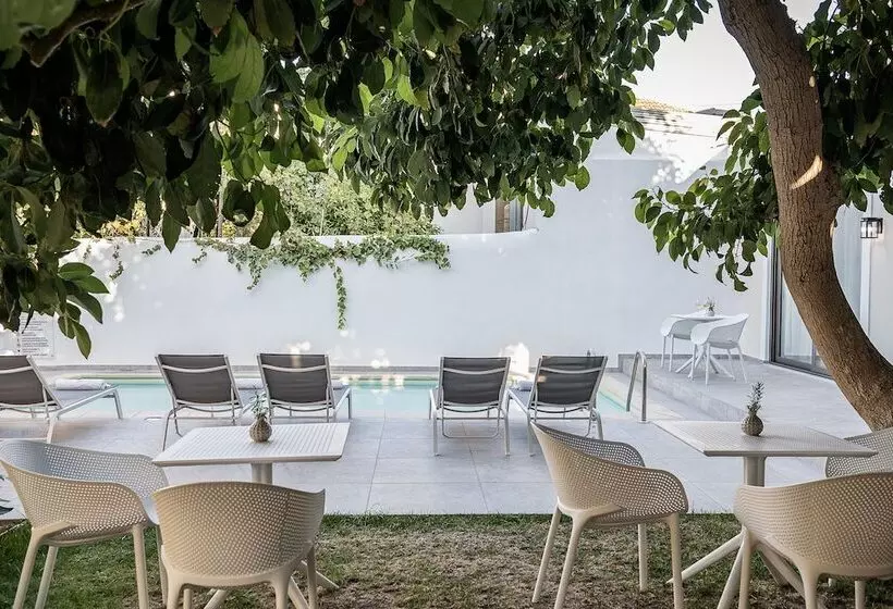 Hotelli Epavli Boutique