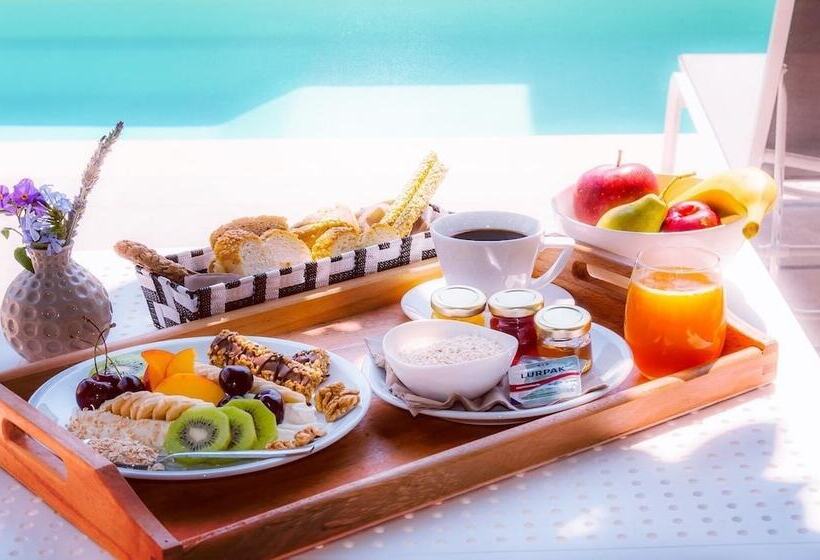 هتل Epavli Boutique