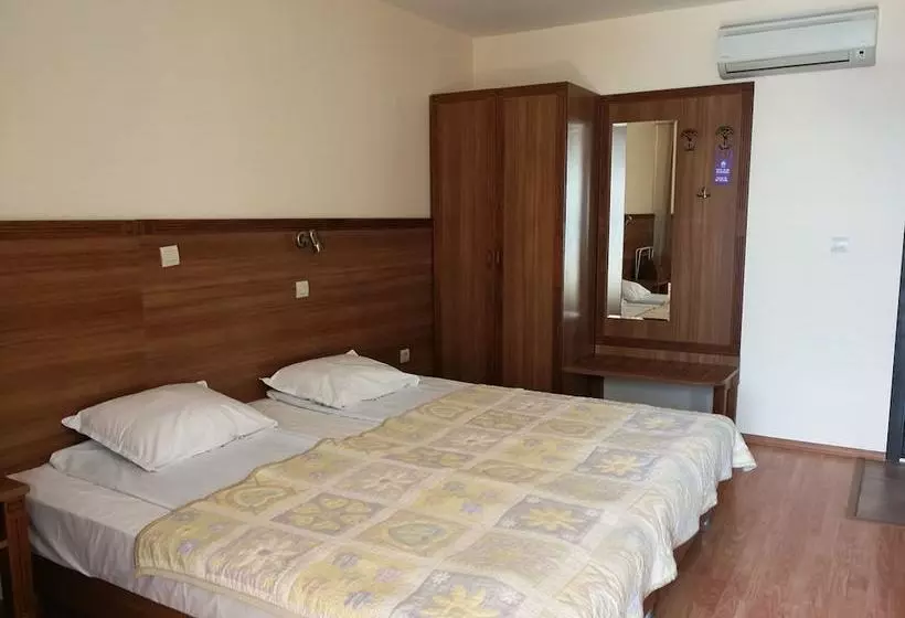 Hotel Iris