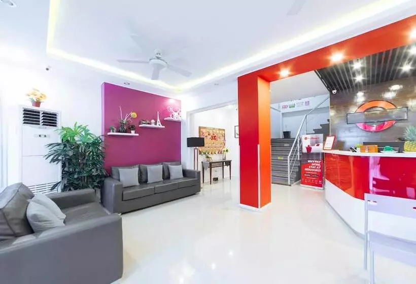 ホテル Reddoorz Plus Near Sm Lanang Davao