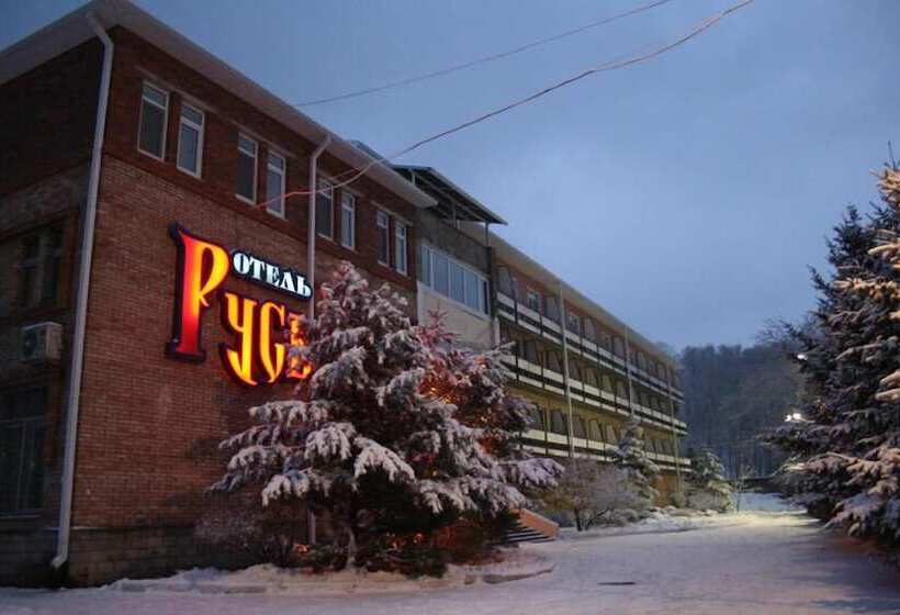 בית מלון כפרי Rus