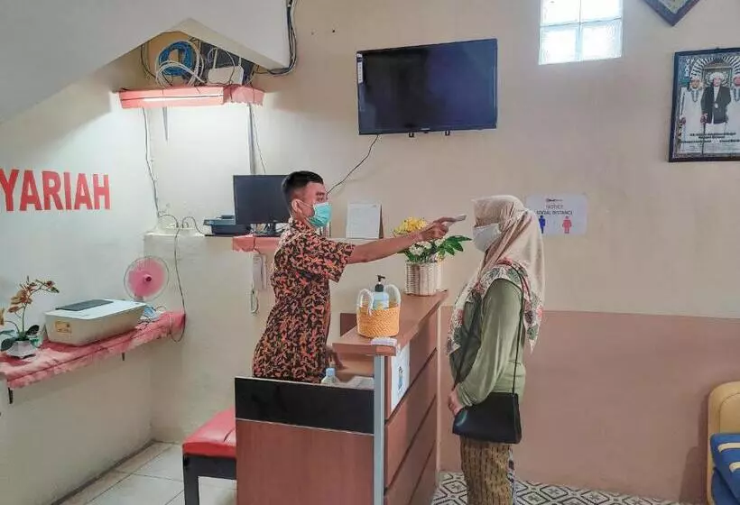 Majatalo Ayuning Guest House Syariah Semarang Mitra Reddoorz