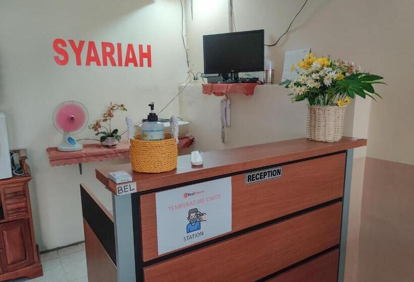 بنسيون Ayuning Guest House Syariah Semarang Mitra Reddoorz