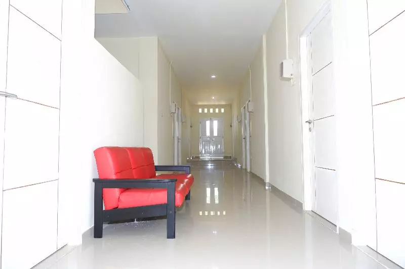 Majatalo Ayuning Guest House Syariah Semarang Mitra Reddoorz