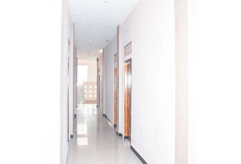 بنسيون Reddoorz Syariah Near Batu Night Spectacular