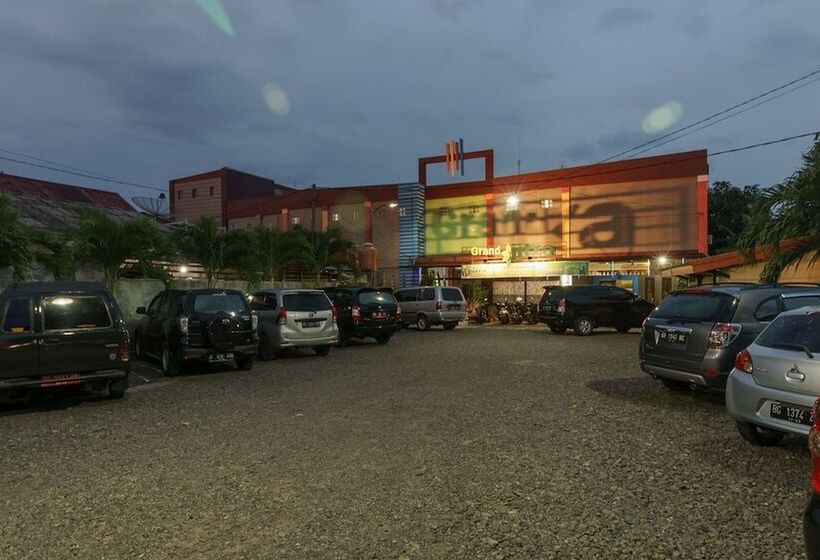 بنسيون Reddoorz Syariah Near Fort Marlborough