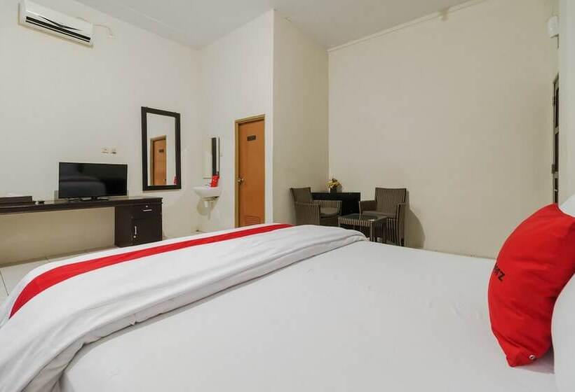 بنسيون Reddoorz Syariah Near Fort Marlborough